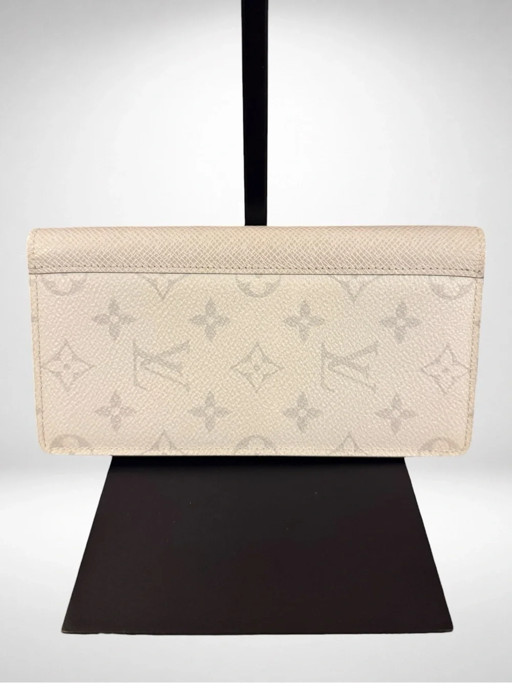Louis Vuitton Brazza Wallet Monogram Antarctica Taiga White Bifold Dustbag Abloh